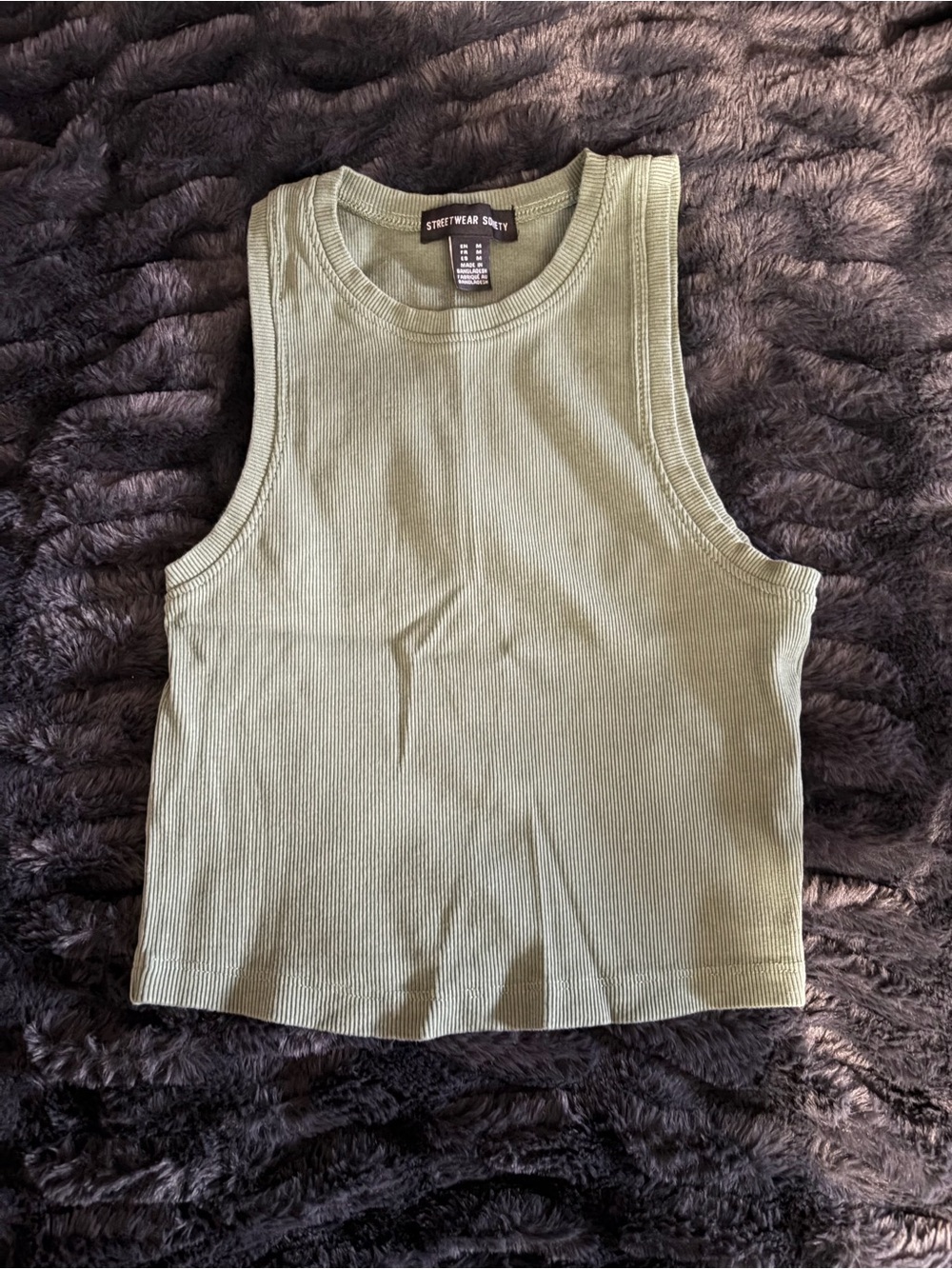 green cropped tank top